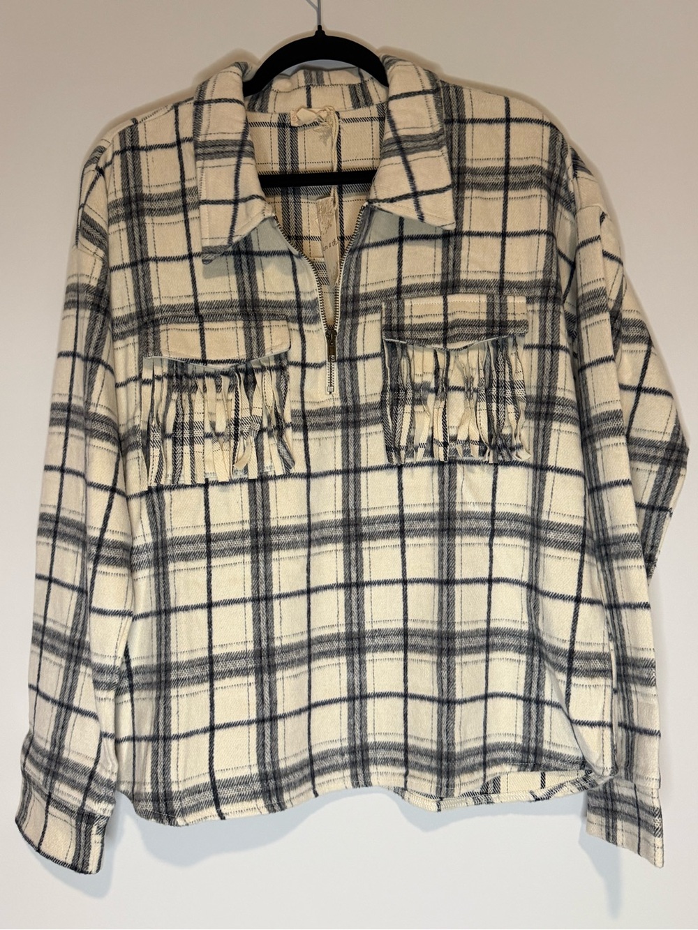 Hem & Thread Women’s Plaid Fringe Pull-Over Shirt/Jacket - Cream & Black